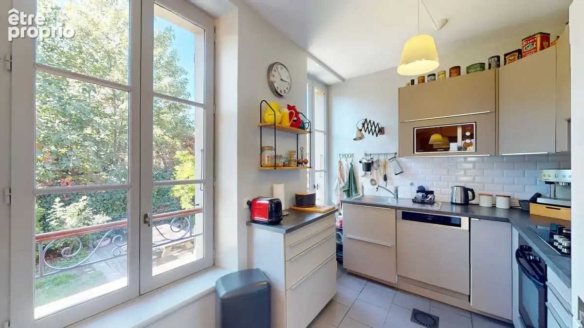 Maison individuelle avec jardin, garage et appartement 3 pièces indépendant - GRENOBLE - photo 15