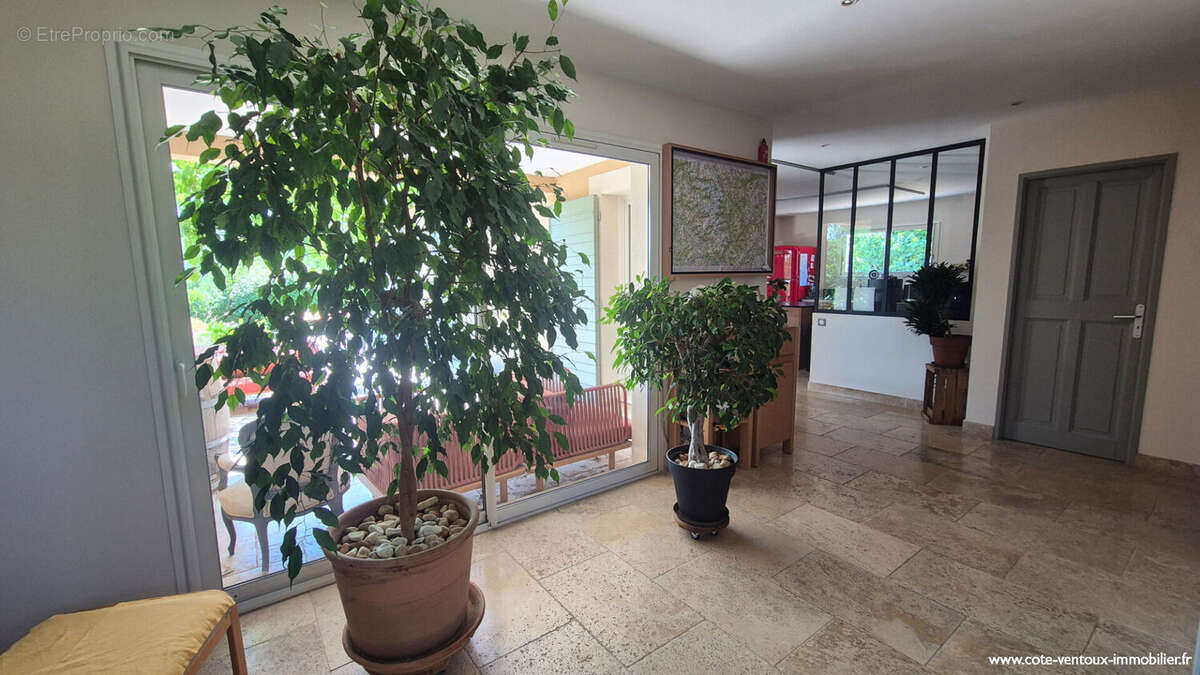 Belle villa d'architecte à Sarrians 153 m² - photo 8
