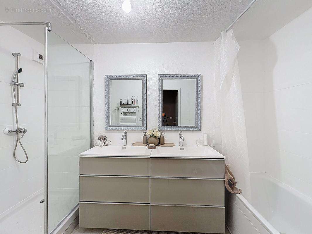 Appartement à GRIGNY