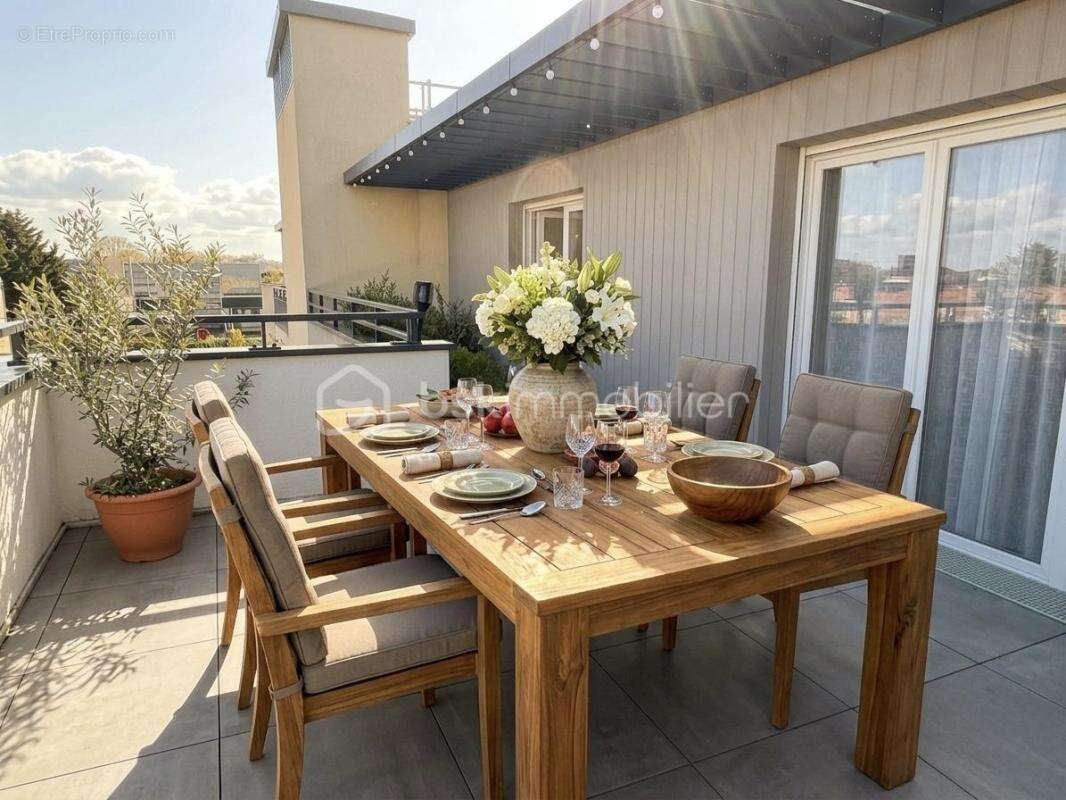 Appartement à PONTAULT-COMBAULT