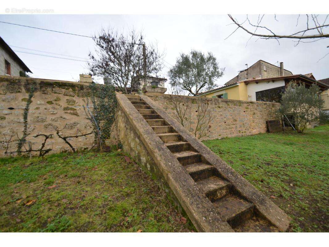 Maison à SAINT-ANTOINE-SUR-L'ISLE