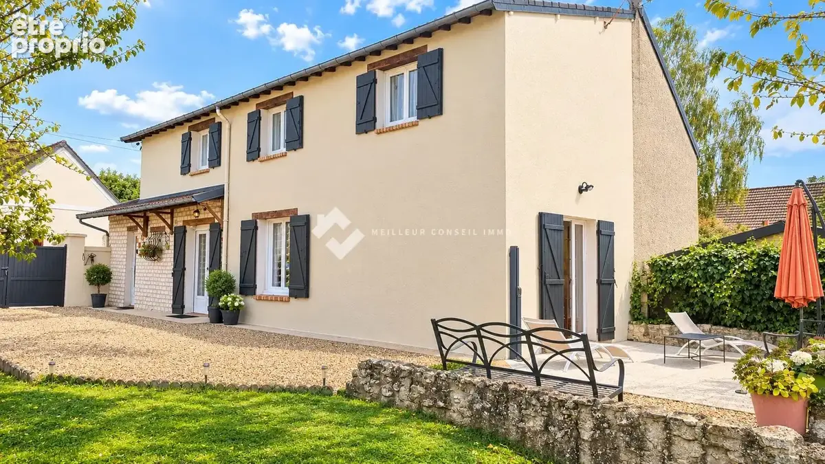 Maison 5 pièces 100 m² à vendre à Ezy-Sur-Eure (27530) - photo 1