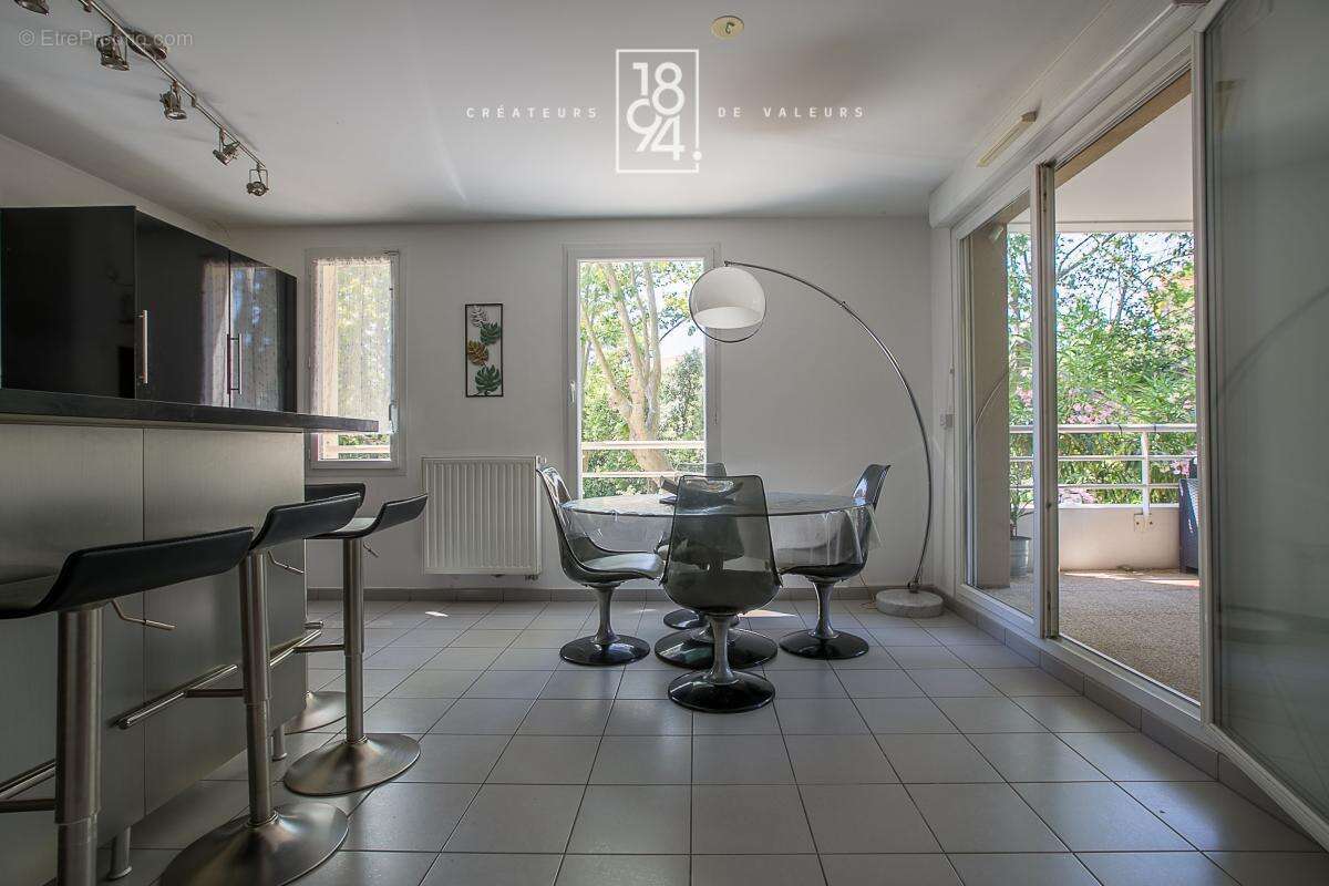 Appartement à MARSEILLE-12E
