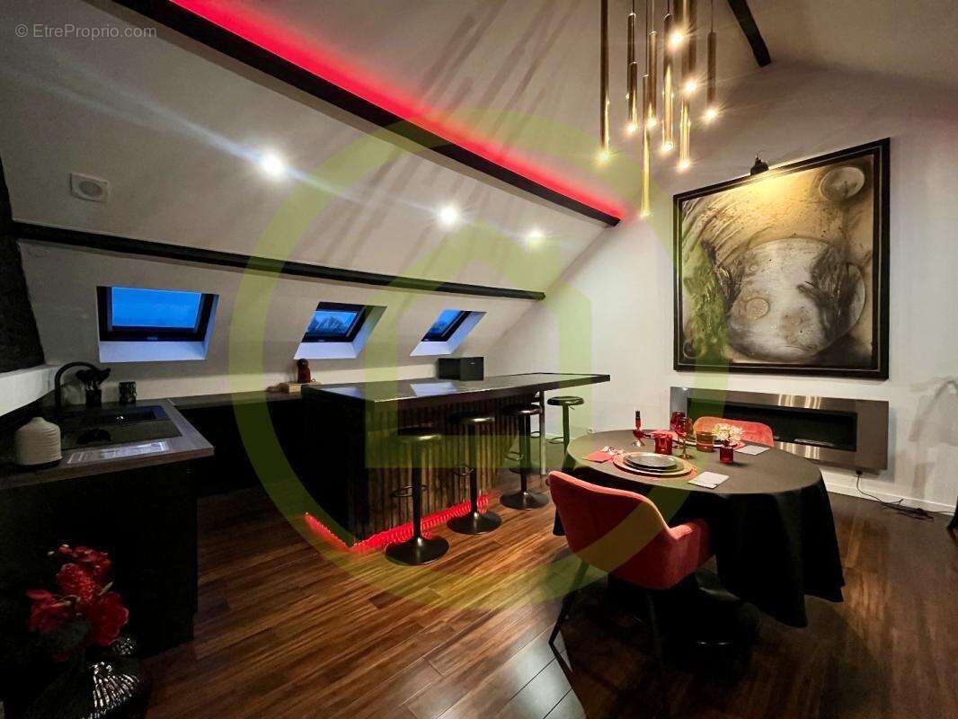 Maison à FRESNES-SUR-ESCAUT