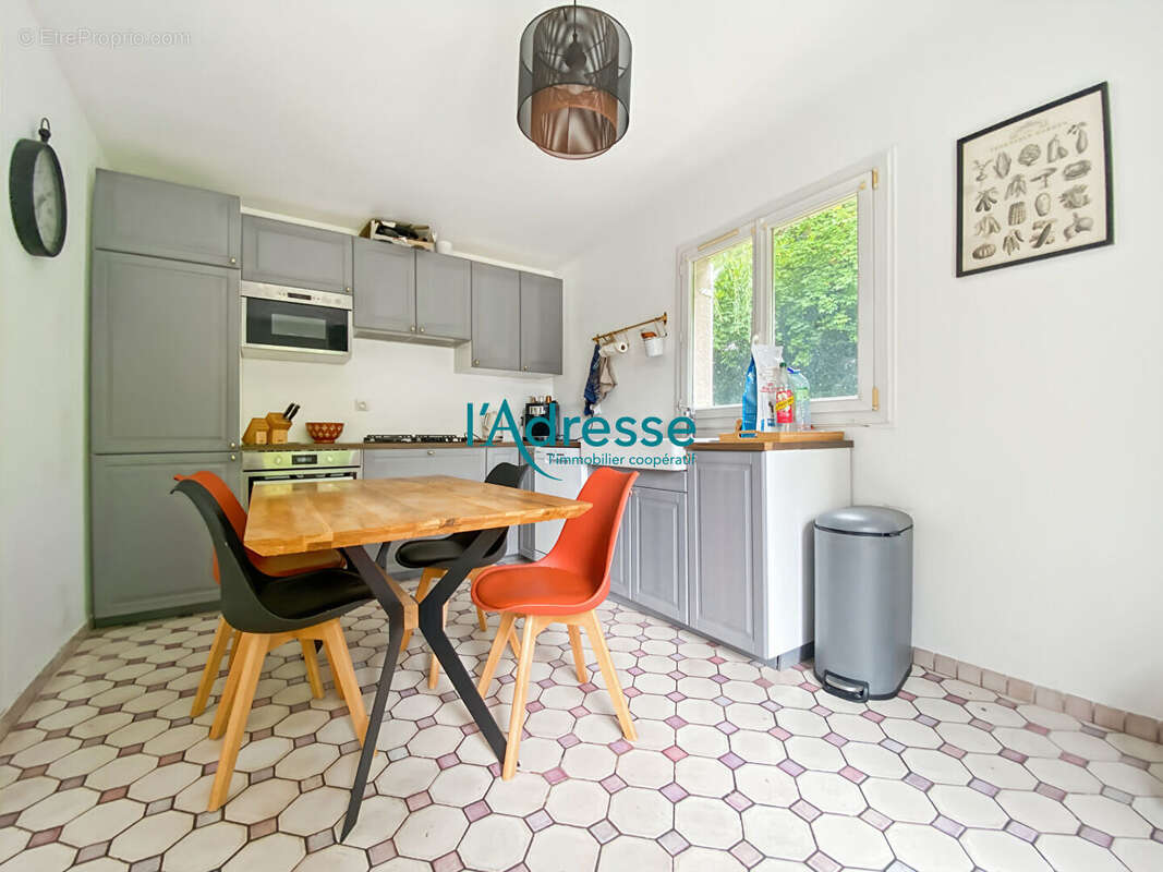 Maison à SERAINCOURT