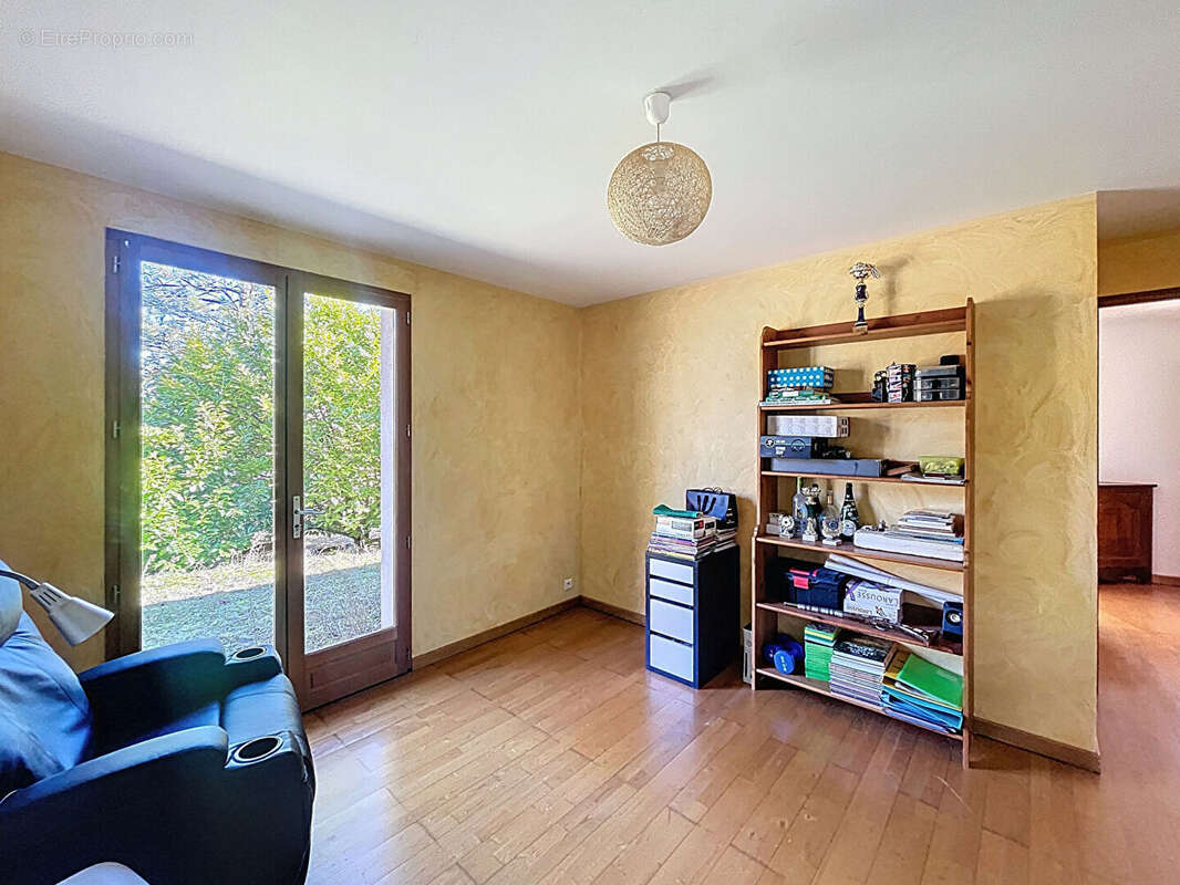 Maison à LA PALUD-SUR-VERDON