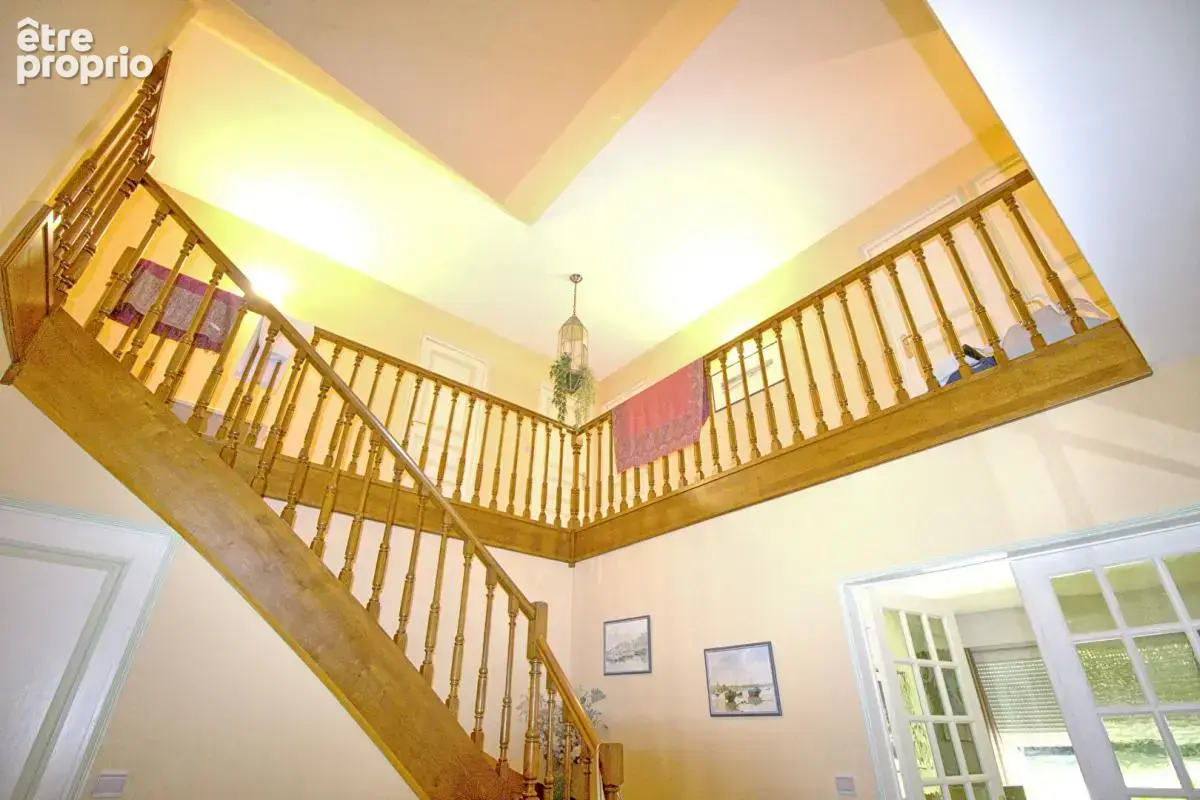 Maison au Parc de la Haye à Avrillé, 8 pièce(s) sur 190 m2 habitables - photo 8