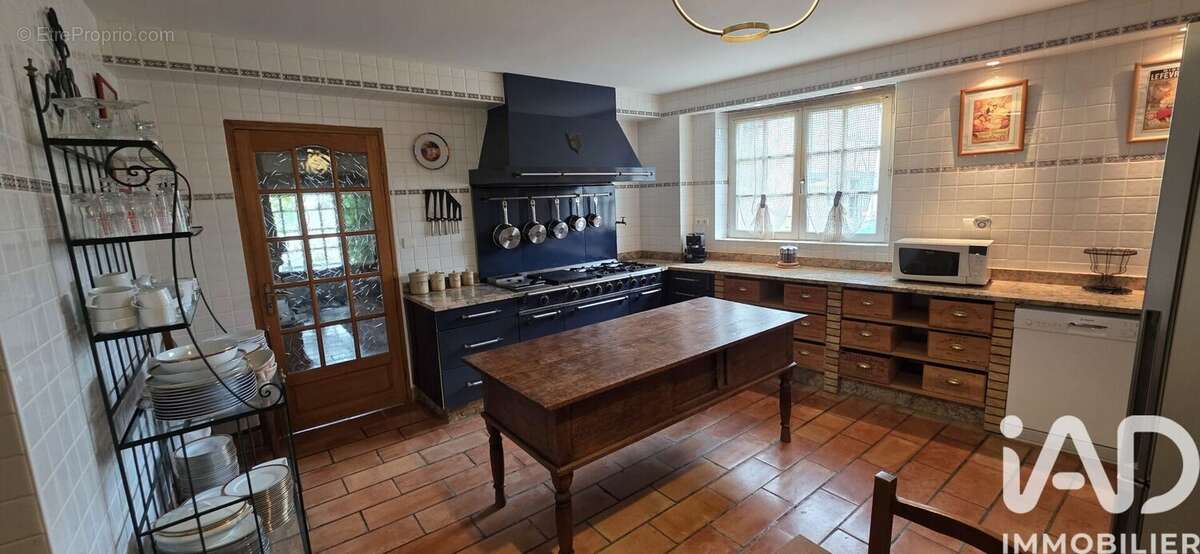 Photo 7 - Maison à MONTJOI