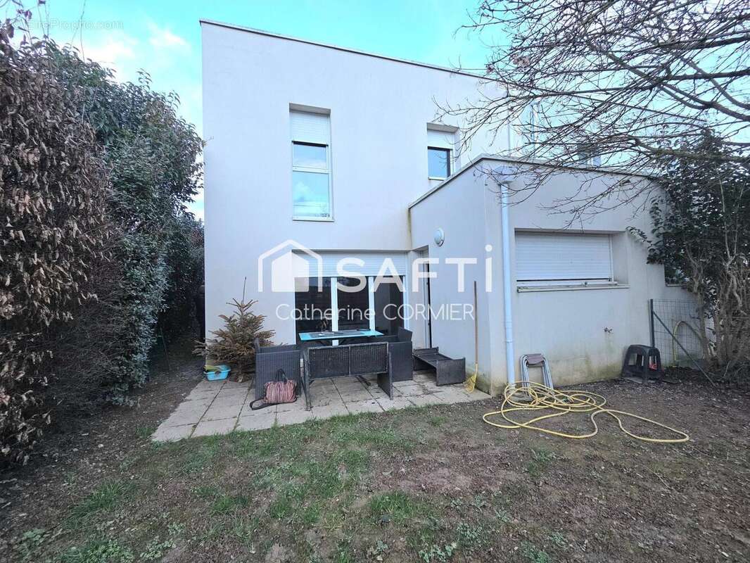 Photo 2 - Maison à TRELAZE