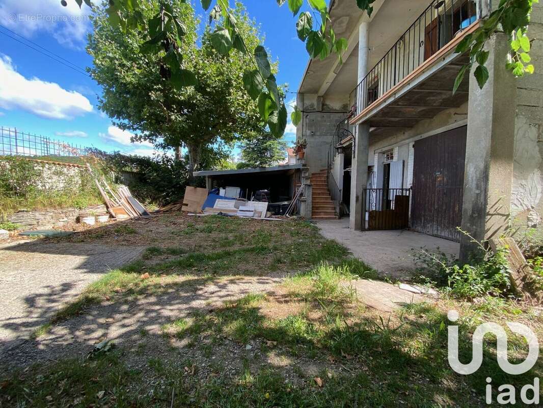 Photo 3 - Maison à SAINT-JULIEN-LES-ROSIERS