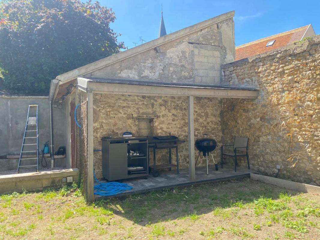 Maison à BRIE-COMTE-ROBERT