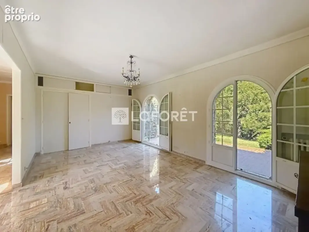 Maison La Gaude 7 pièce(s) 220 m2 - photo 11