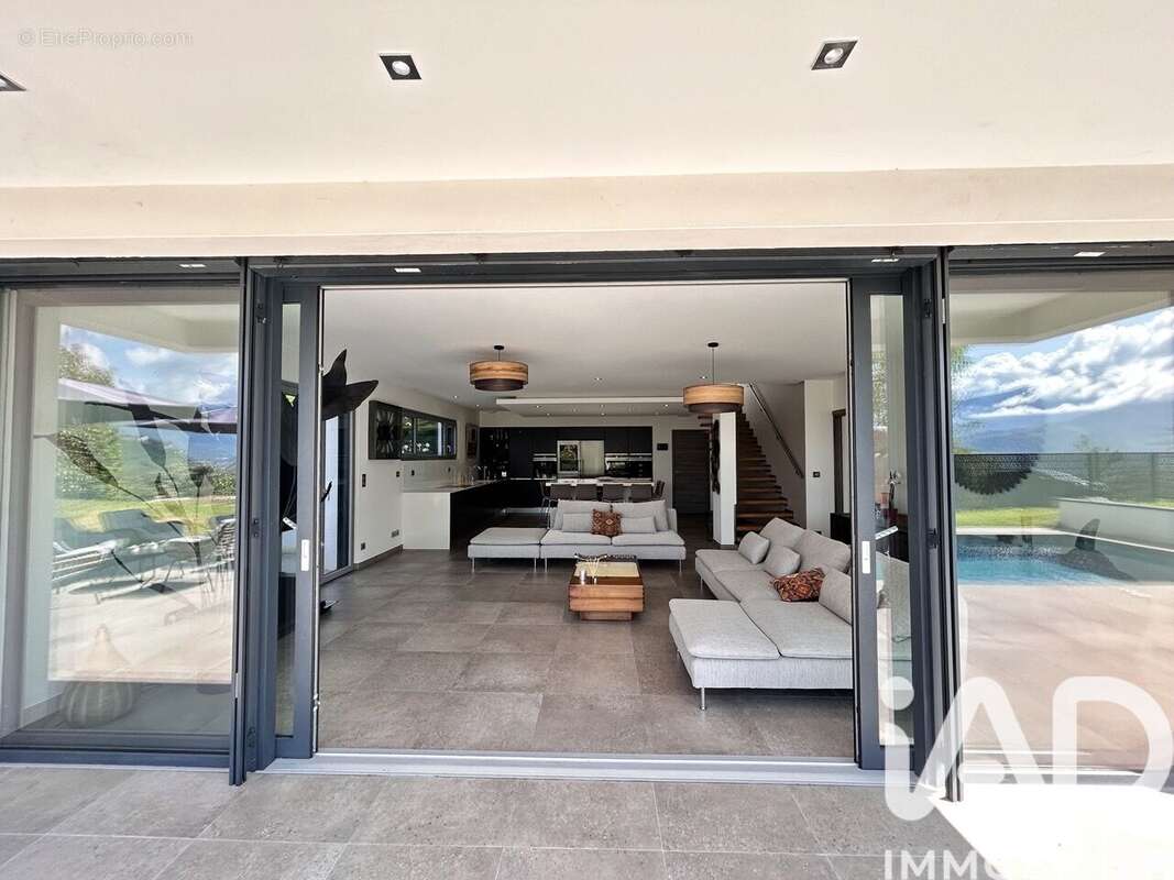 Photo 3 - Maison à LA TRONCHE