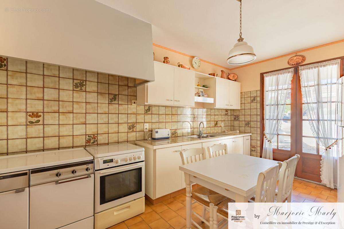 Maison à LEZIGNAN-CORBIERES
