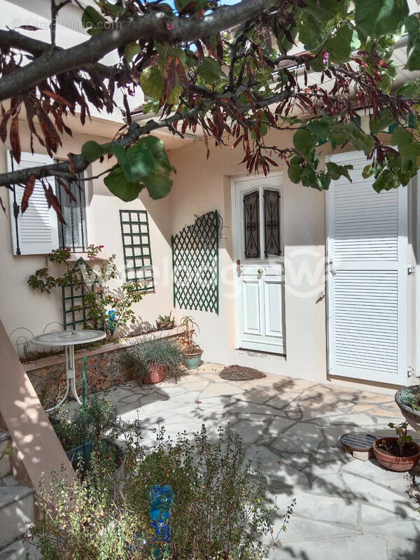 Maison à SARTROUVILLE
