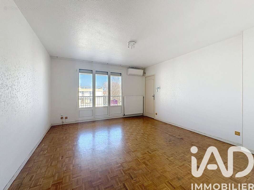 Photo 4 - Appartement à MARSEILLE-8E