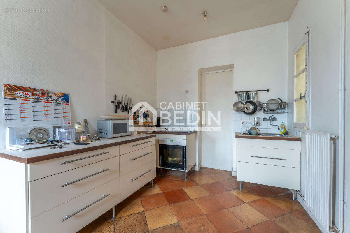 Maison 108 m² à Genissac  - photo 5