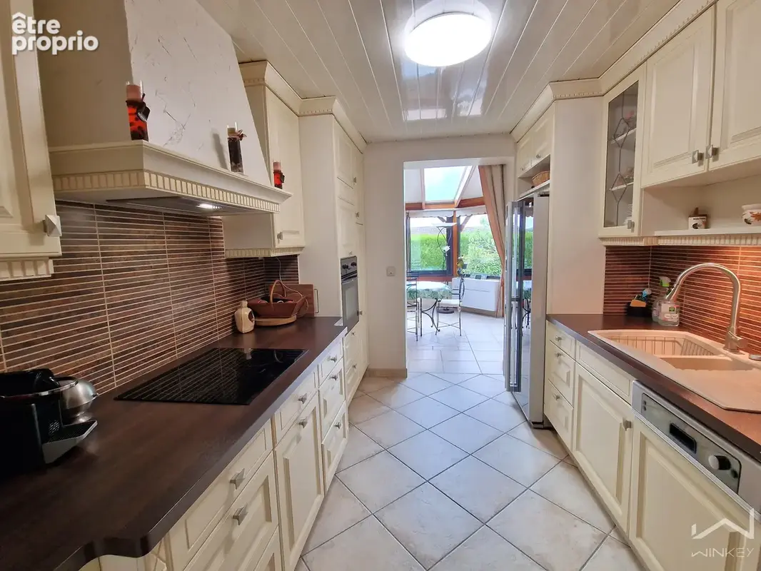Magnifique Maison de 4 chambres - semi plein pied - très bon état générale - photo 10