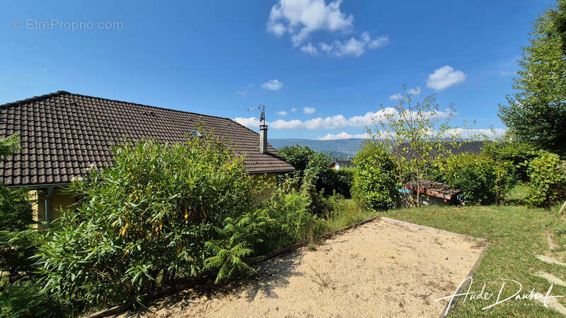 Maison à HAUTEVILLE-SUR-FIER