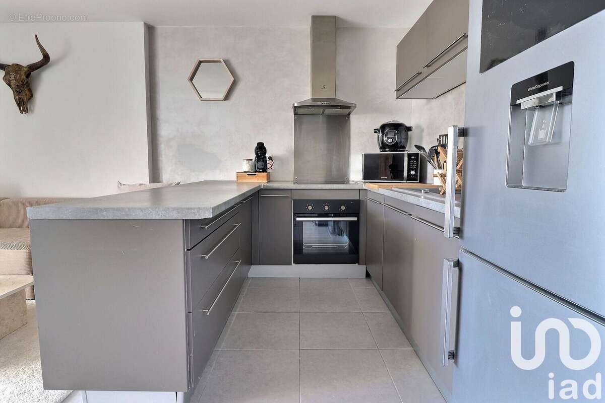 Photo 3 - Appartement à MARSEILLE-14E