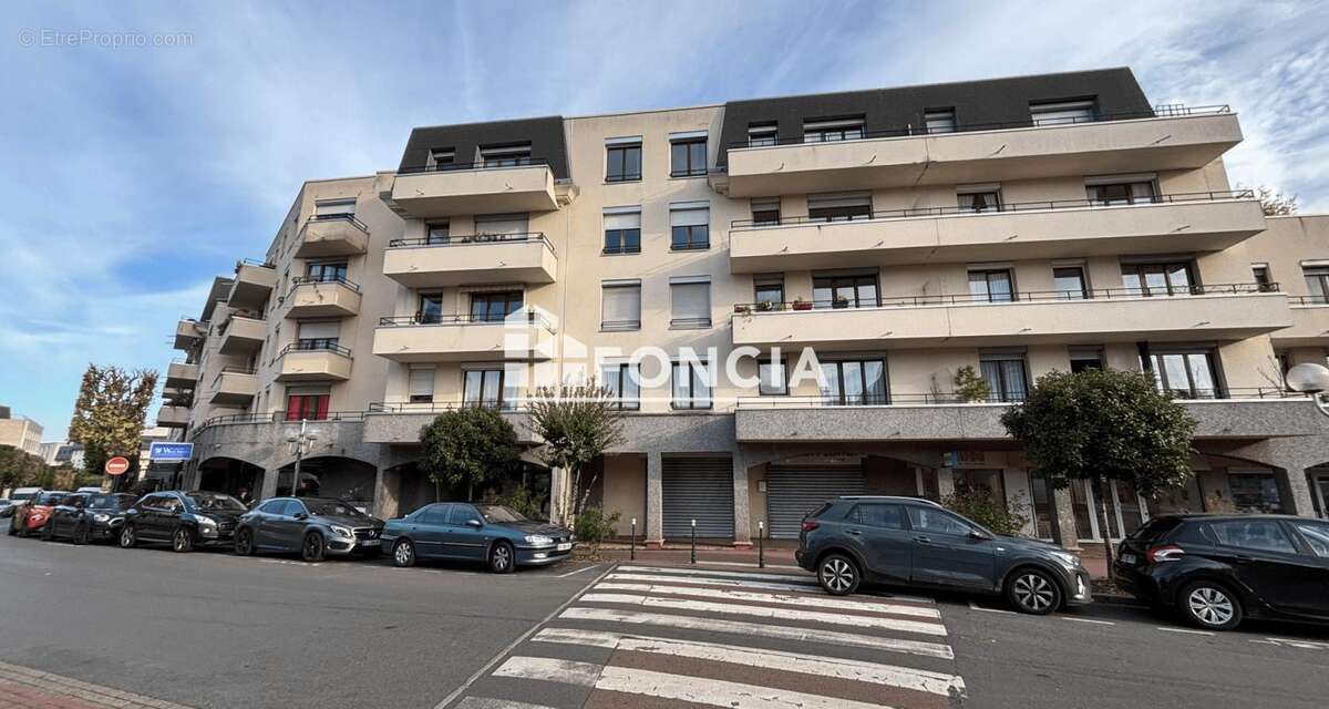 Appartement à SAINT-GRATIEN