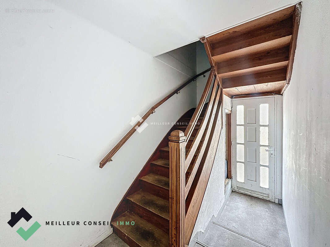 Appartement 150 m² à Yffiniac  - photo 2