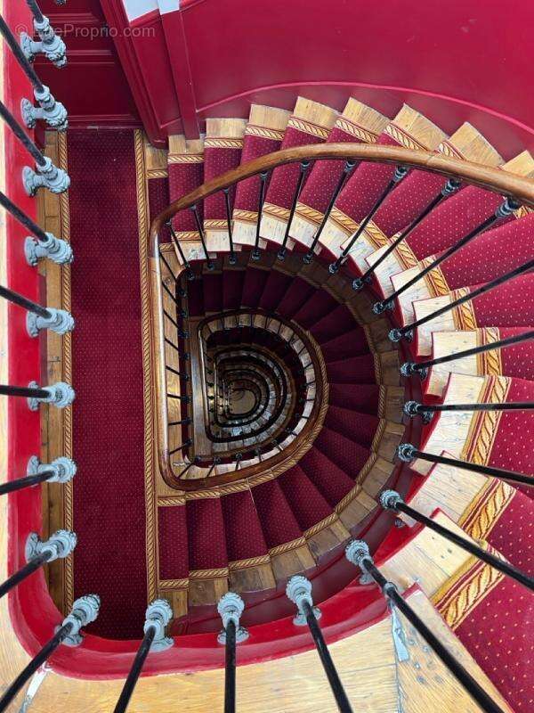 Appartement à PARIS-10E