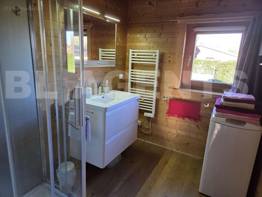 6 - Maison à SAINT-SAUVEUR-LES-BRAY