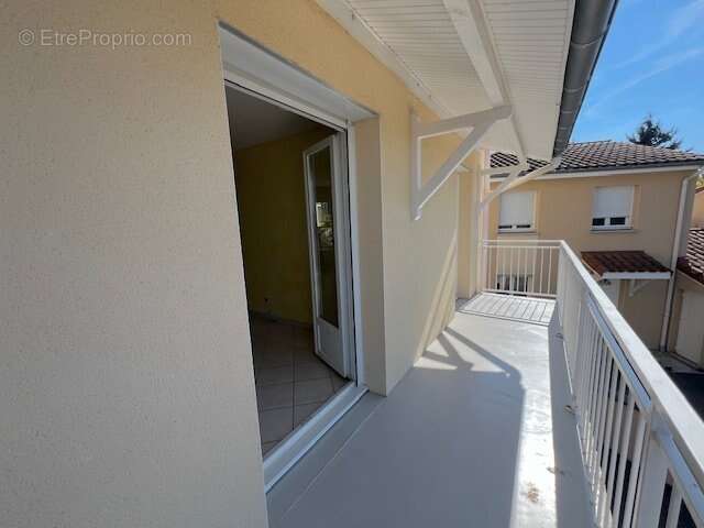 Maison à ROCHE-LA-MOLIERE