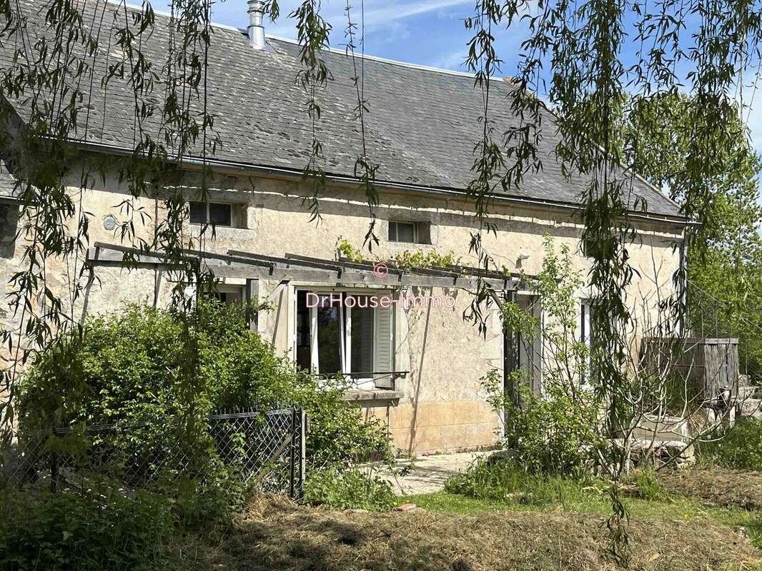 Maison à QUARRE-LES-TOMBES