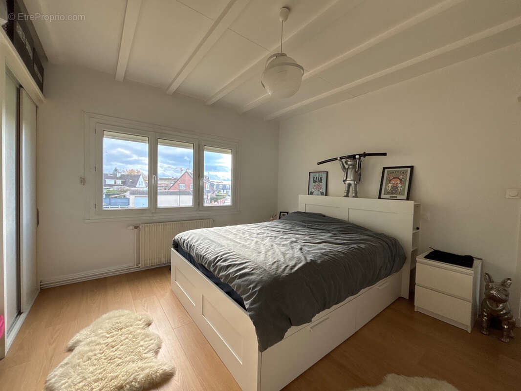 Appartement à ACHICOURT