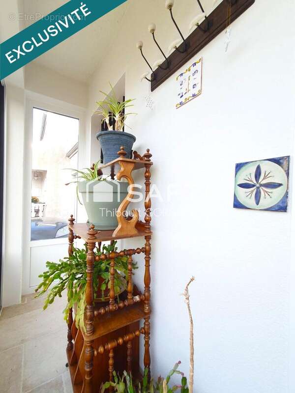 Photo 2 - Maison à MONTCOURT-FROMONVILLE