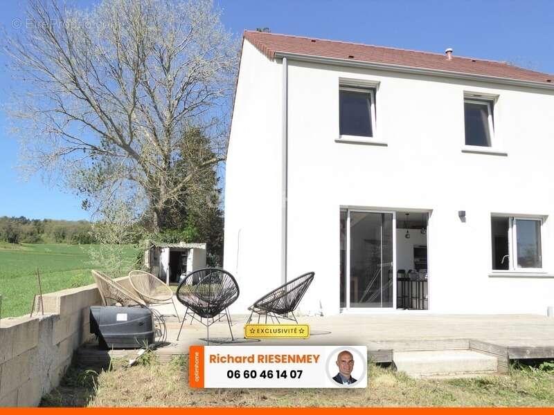 Maison à CHAMPCUEIL