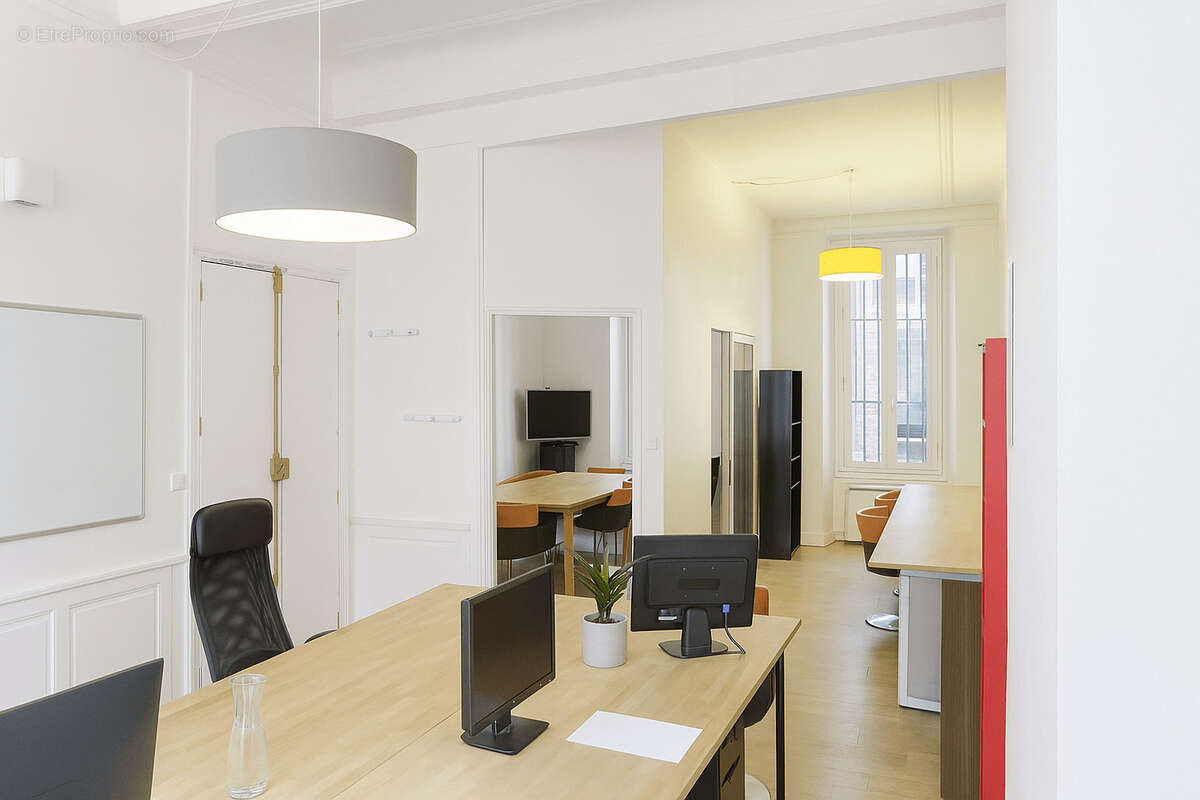 Appartement à MARSEILLE-1E