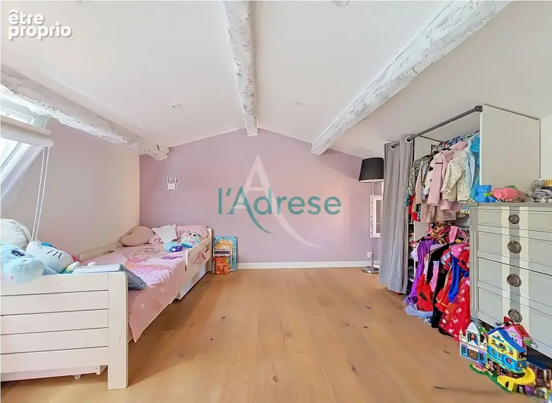 Charmante maison familiale de 89m² dans un environnement calme et privilégié - photo 11