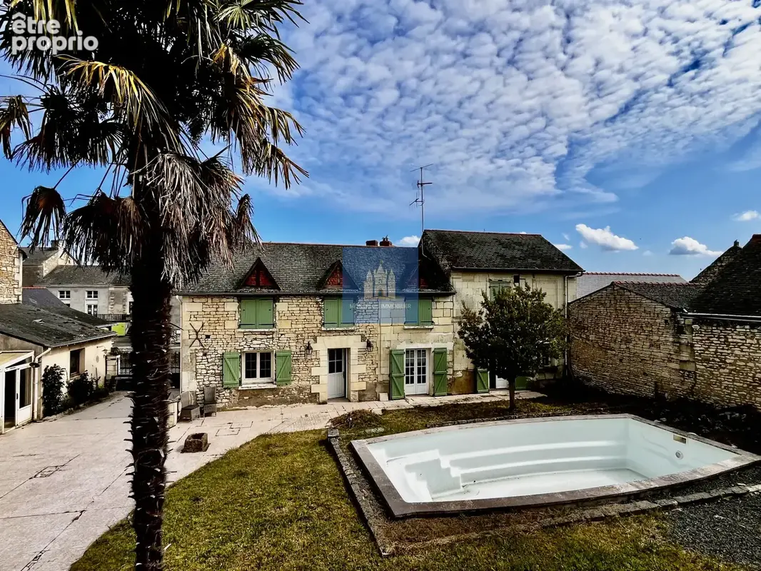 ANTOIGNE (49)  Maison de charme 3 CH avec piscine - photo 15
