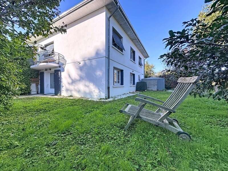 Appartement à CHAPONOST