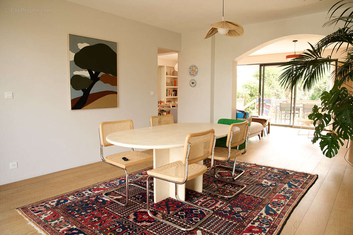 Maison à HOUDAN