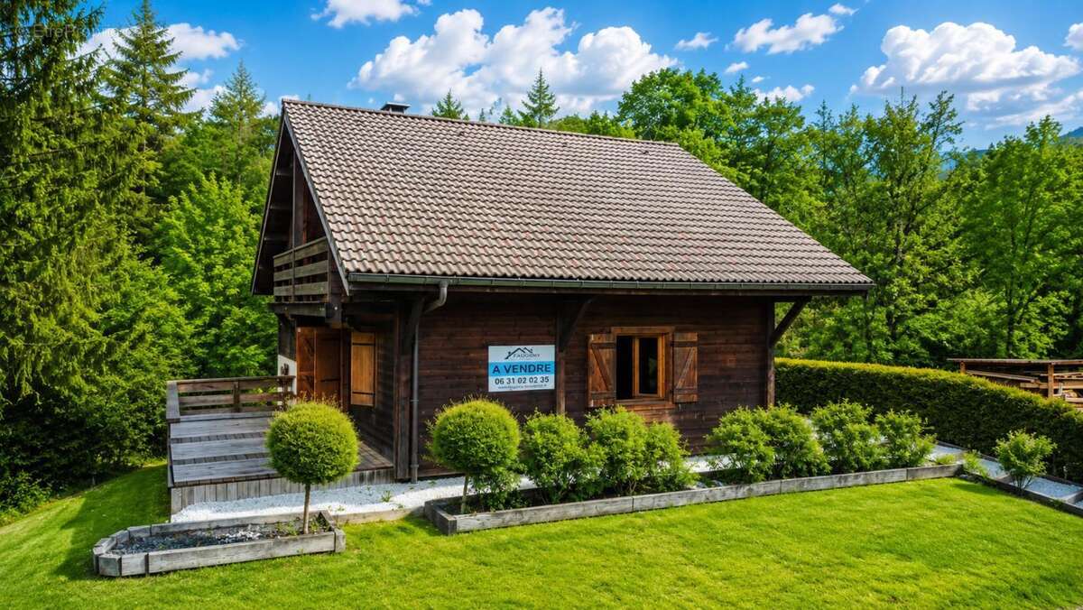 Maison à THORENS-GLIERES