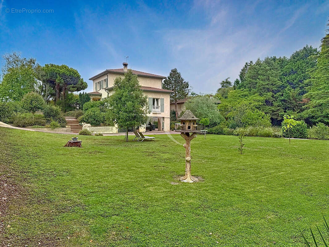 Maison à FENOUILLET