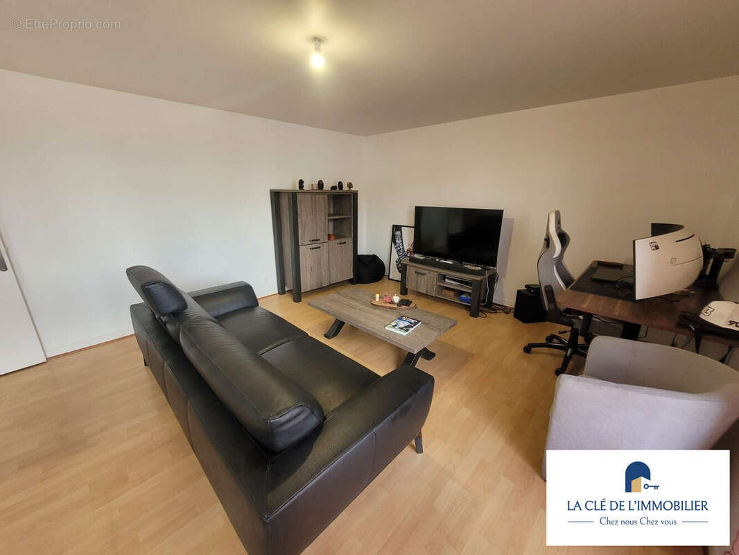 Appartement 66 m² à Quimper  - photo 2