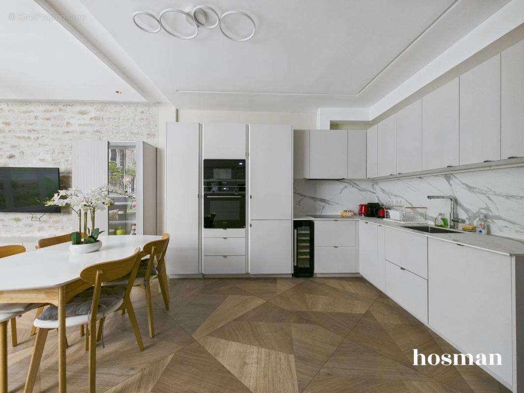 Appartement à PARIS-20E