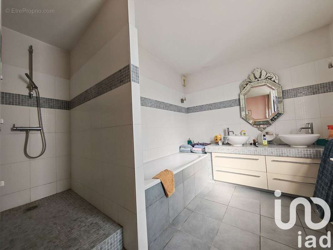 Photo 4 - Maison à LE BOUSCAT