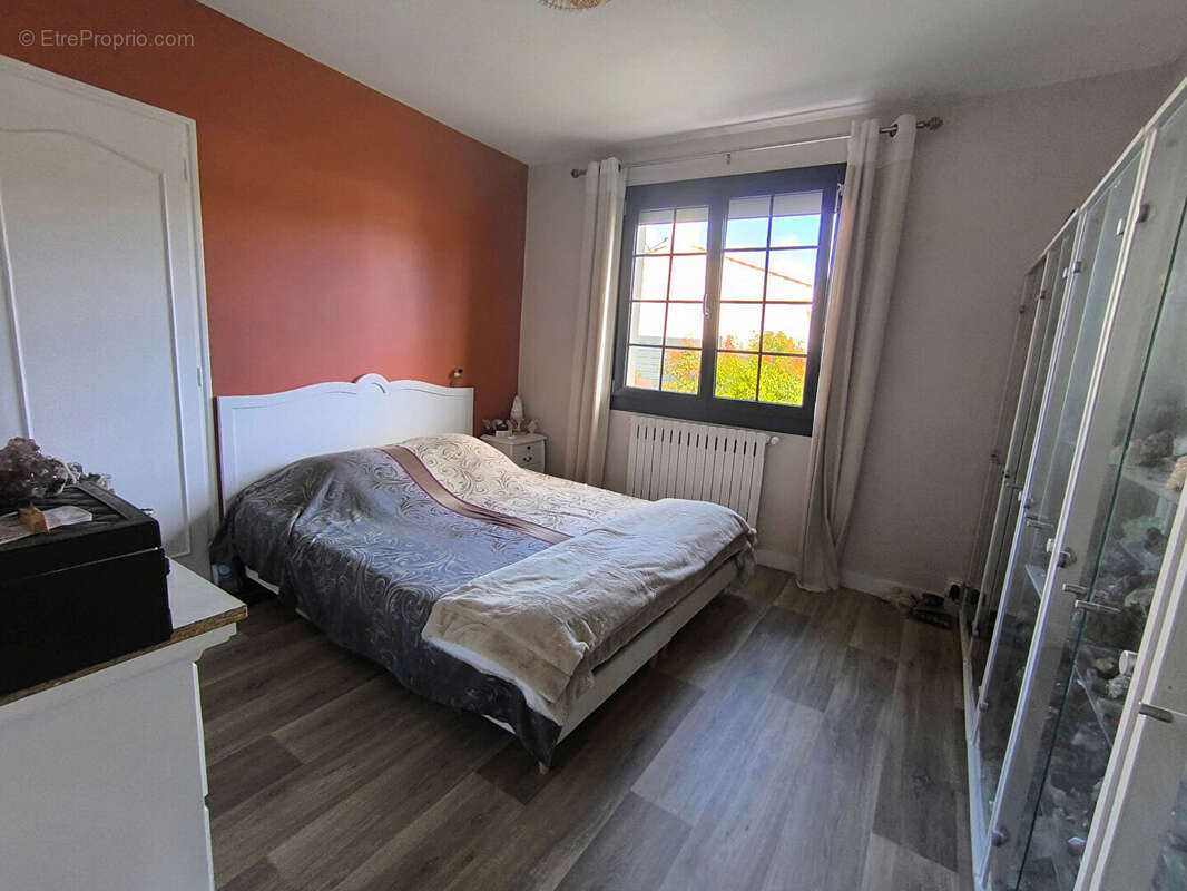 Maison à COMMEQUIERS