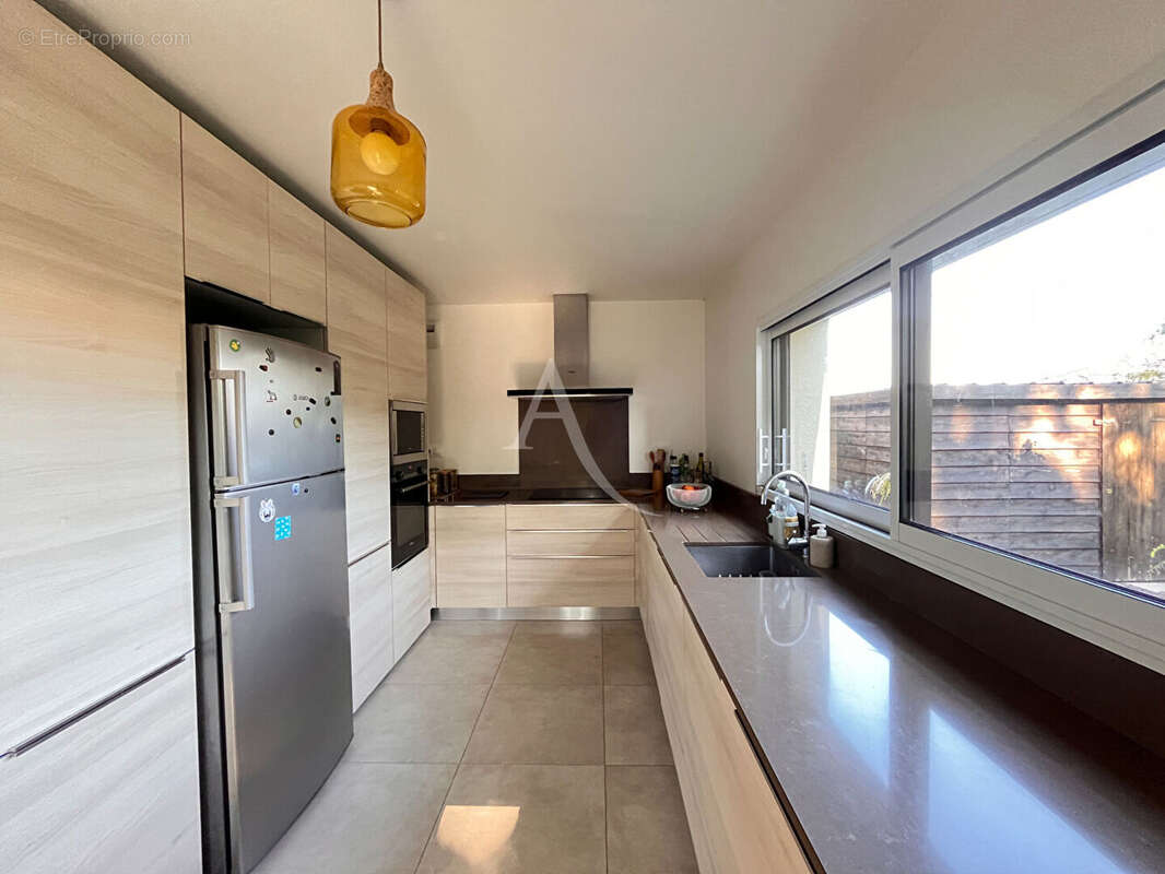 Maison à LA CHAPELLE-SUR-ERDRE