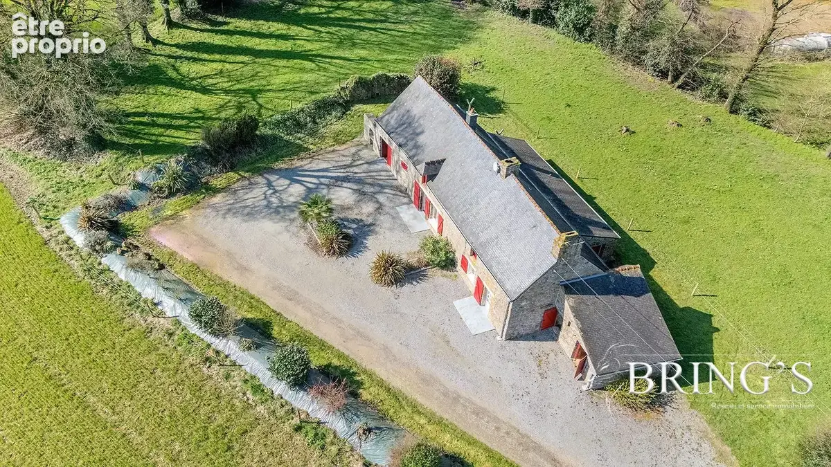 Maison 5 pièces 92 m² à vendre à Pleucadeuc (56140) - photo 2