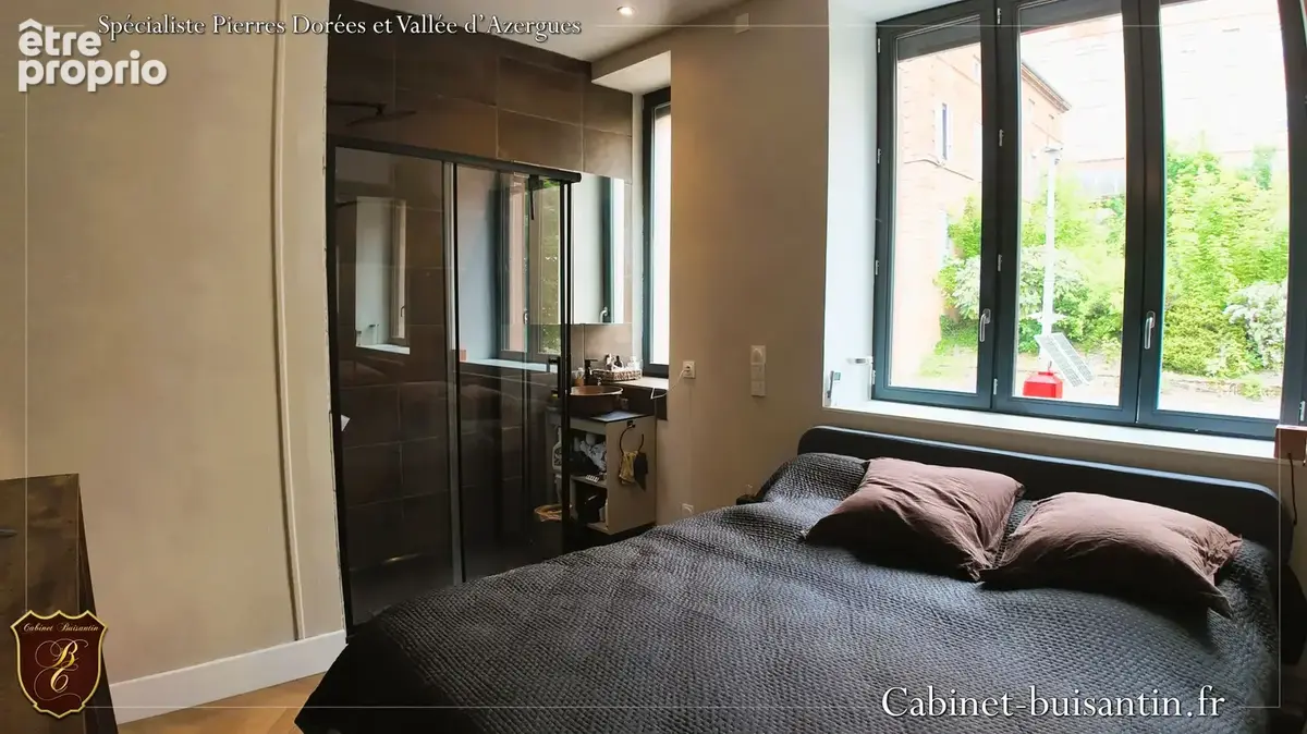 Appartement de 63 m2 à Alix, entièrement rénové - photo 10