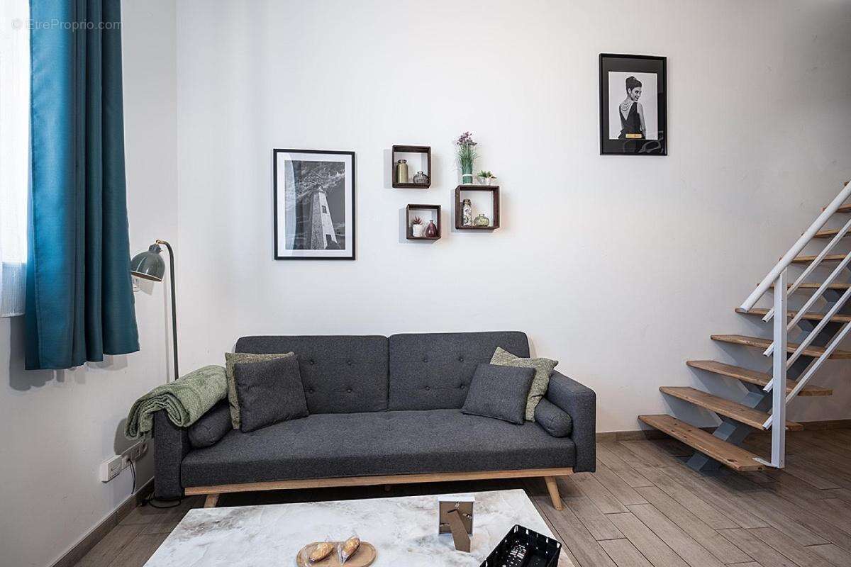 Appartement à SAINT-ETIENNE