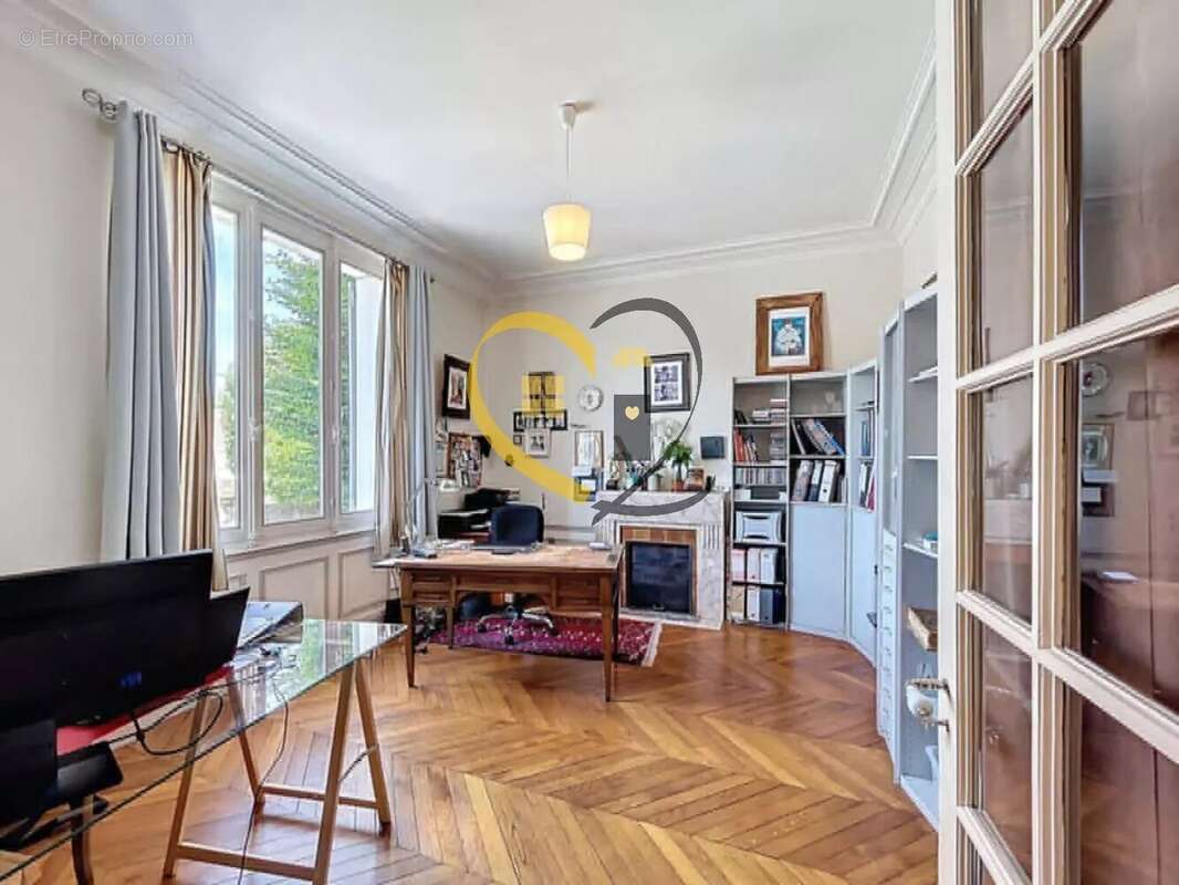 Maison à AUBIGNY-SUR-NERE