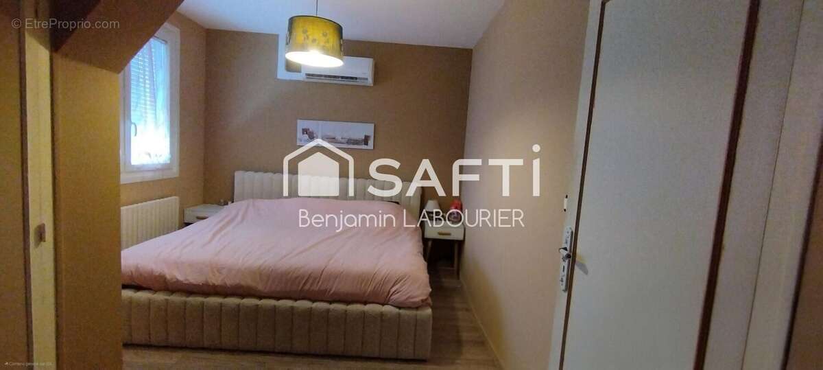 Photo 9 - Maison à JOIGNY